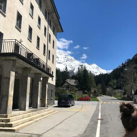 Hostel Grand-combin