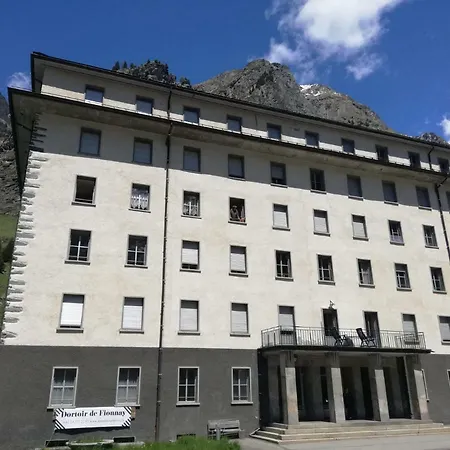 Hostel Grand-combin